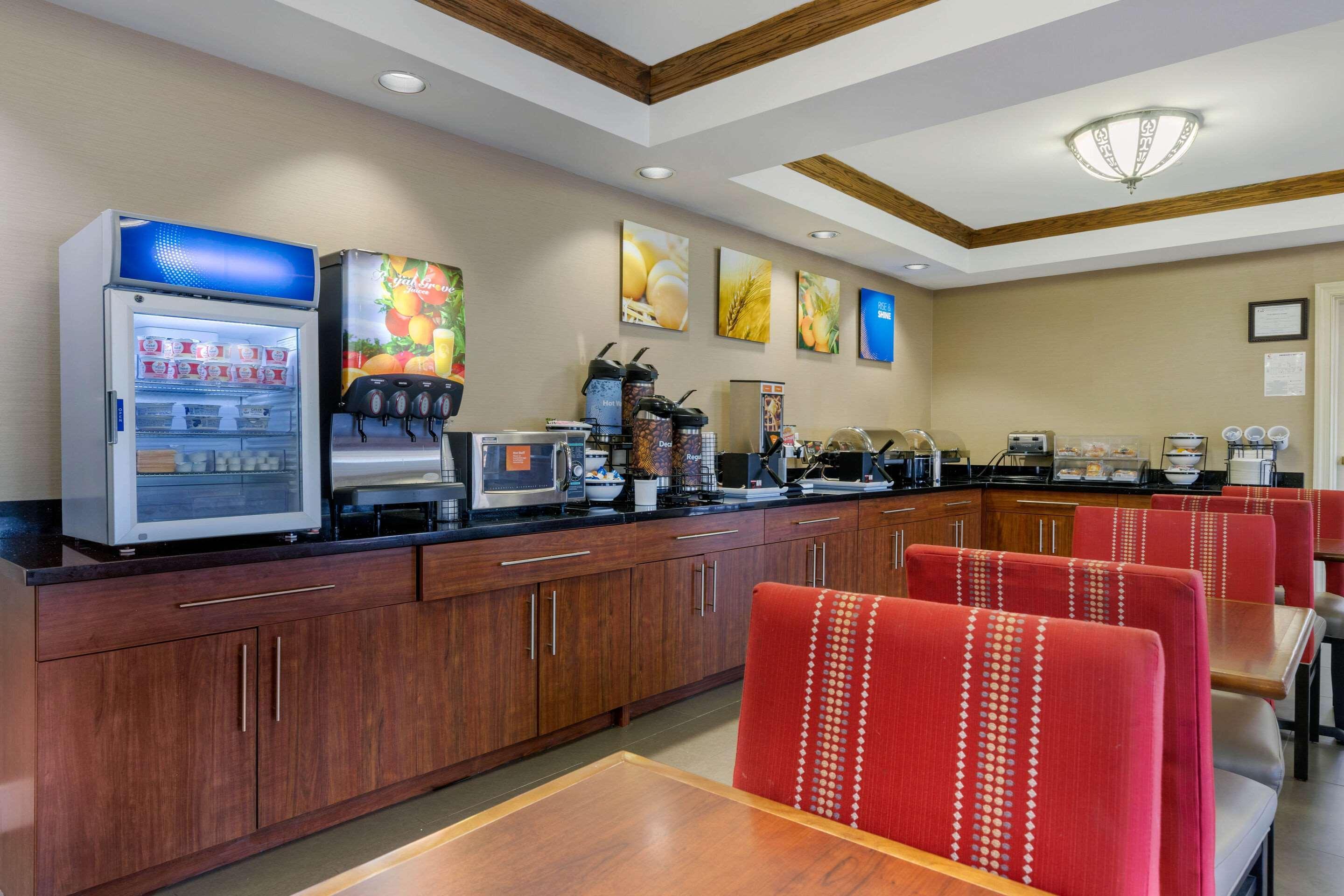 Comfort Inn & Suites Cordele Exteriör bild